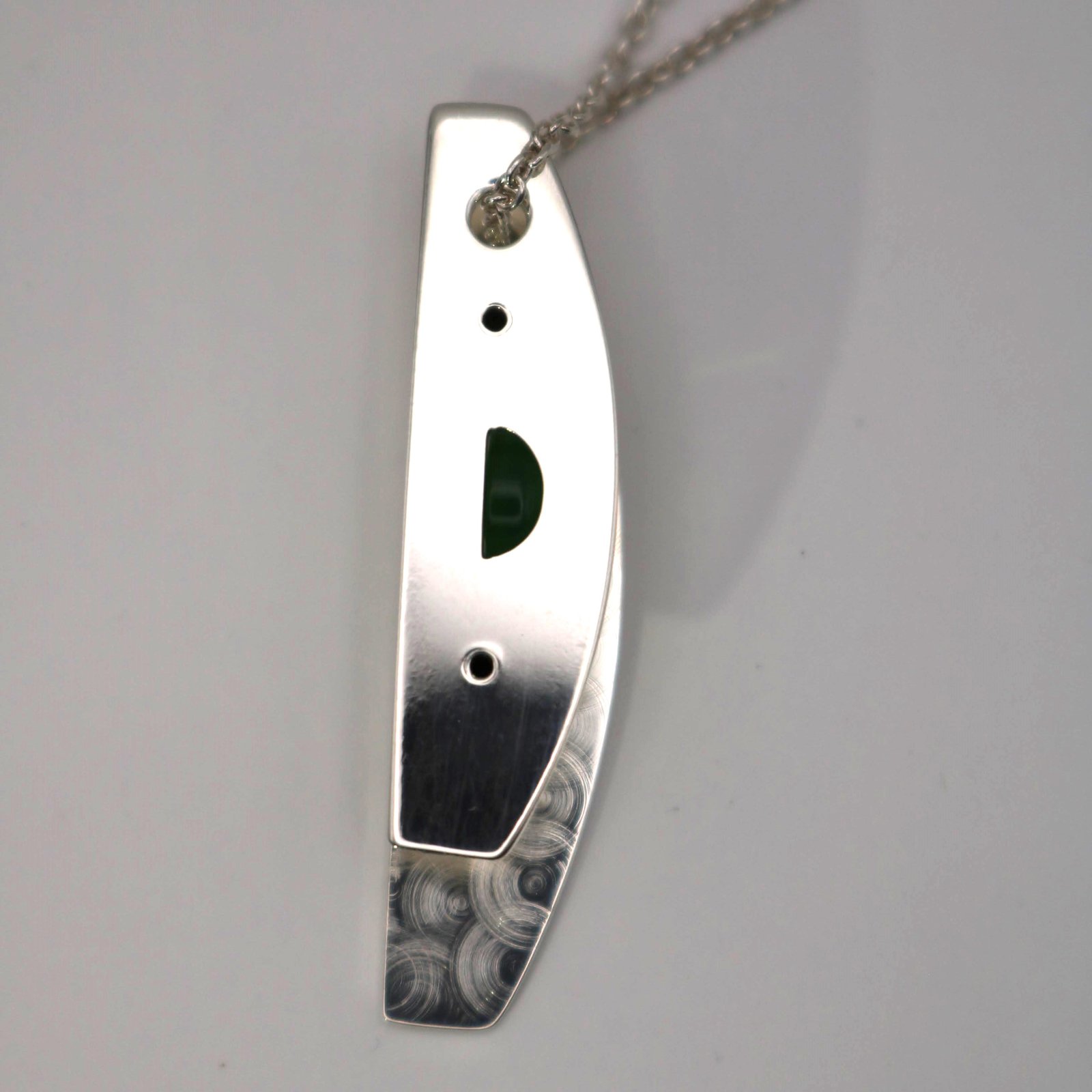 Silver Suspension Necklace No. 1, side view - detail of the interior