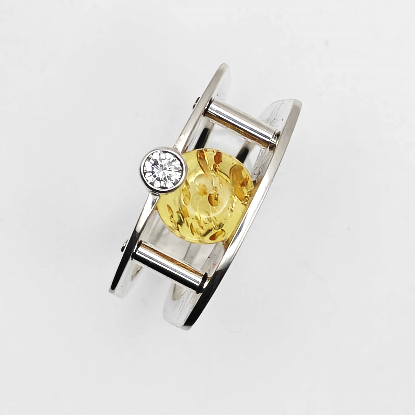 Silver and Yellow Amber with natural Diamond Suspension Ring