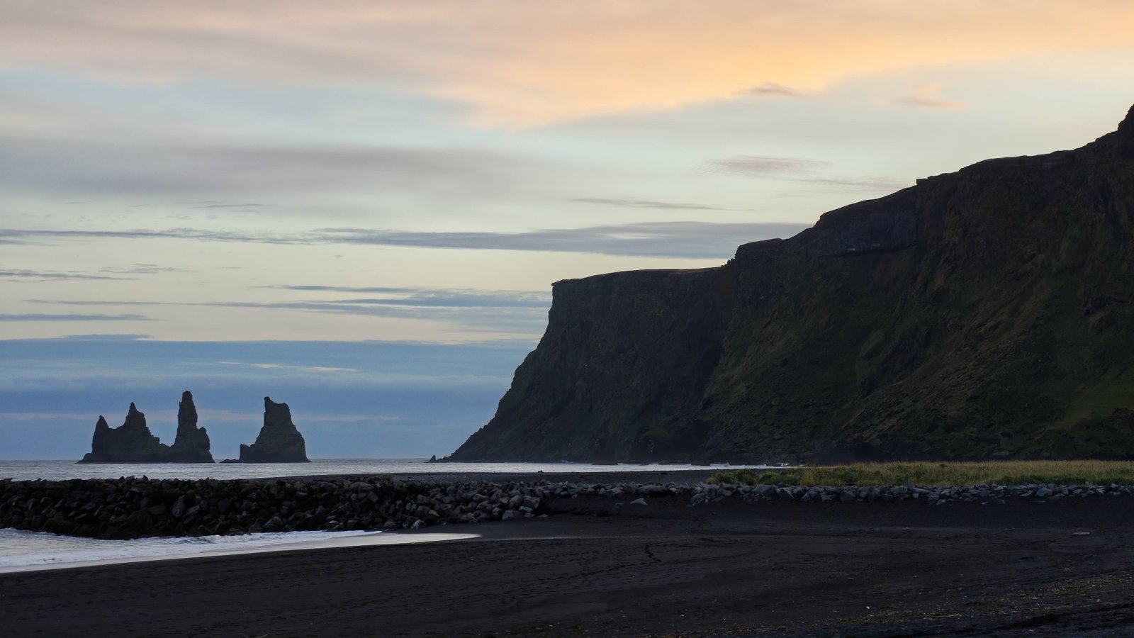 Icelandic coastline at Vik inspiration for Suspension Necklace No. 2